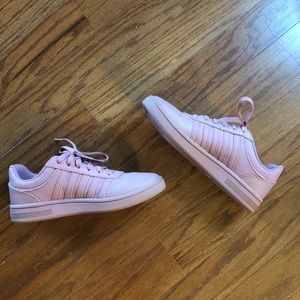 K-Swiss Chesterfield Low Top Leather Sneakers